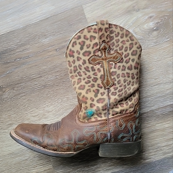 Ariat Crossroads Western Boots Youth Size 3 Cheetah Print - Picture 2 of 9